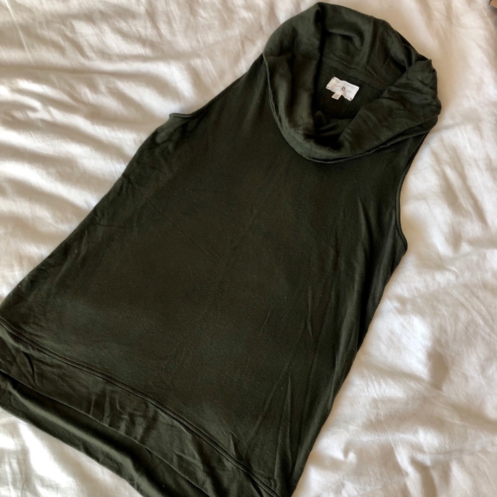 Lou & Grey Dark Olive Top